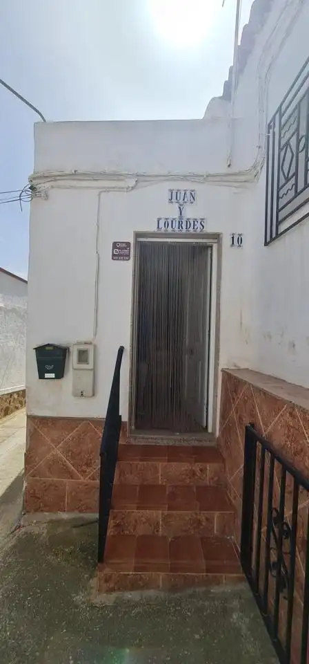 Vista exterior de Casa o xalet en venda en Fiñana