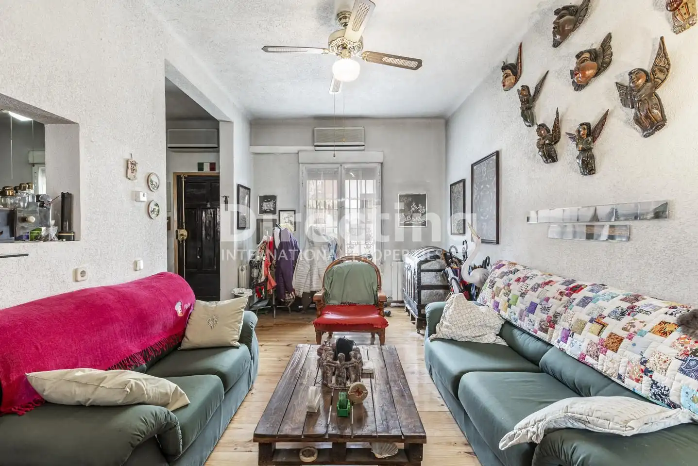 Sala de estar de Casa o chalet en venta en Madrid con Aire acondicionado y Terraza