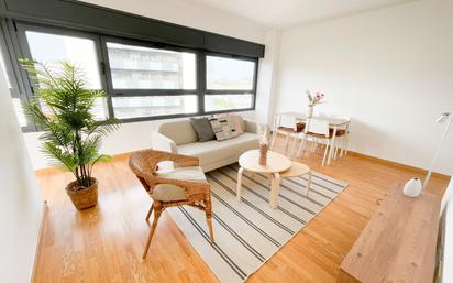 Living room of Flat to rent in L'Hospitalet de Llobregat  with Air Conditioner and Swimming Pool