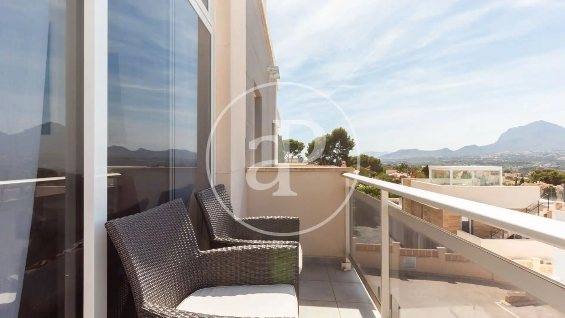 Terraza de Casa adosada en venta en L'Alfàs del Pi con Aire acondicionado, Calefacción y Jardín privado