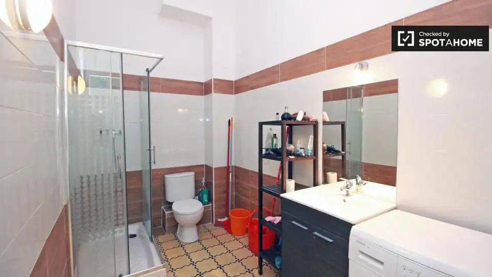 Flat for rent in El Raval