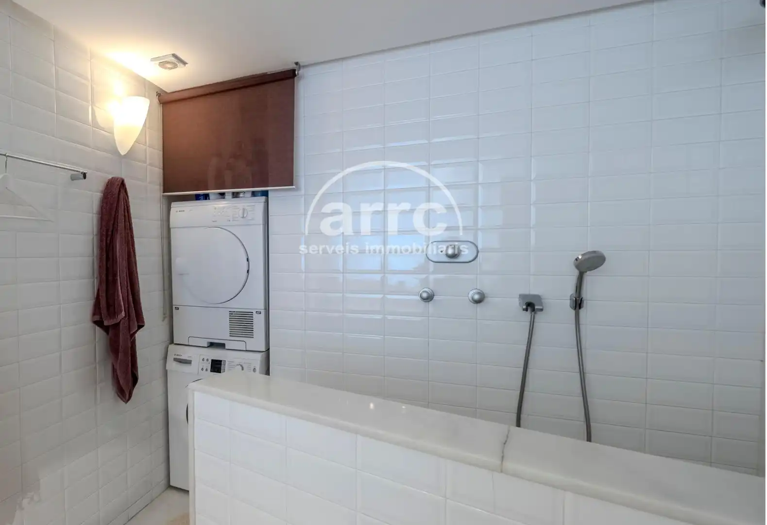 Bathroom of Flat for sale in Mataró  with Heating, Terrace and Balcony