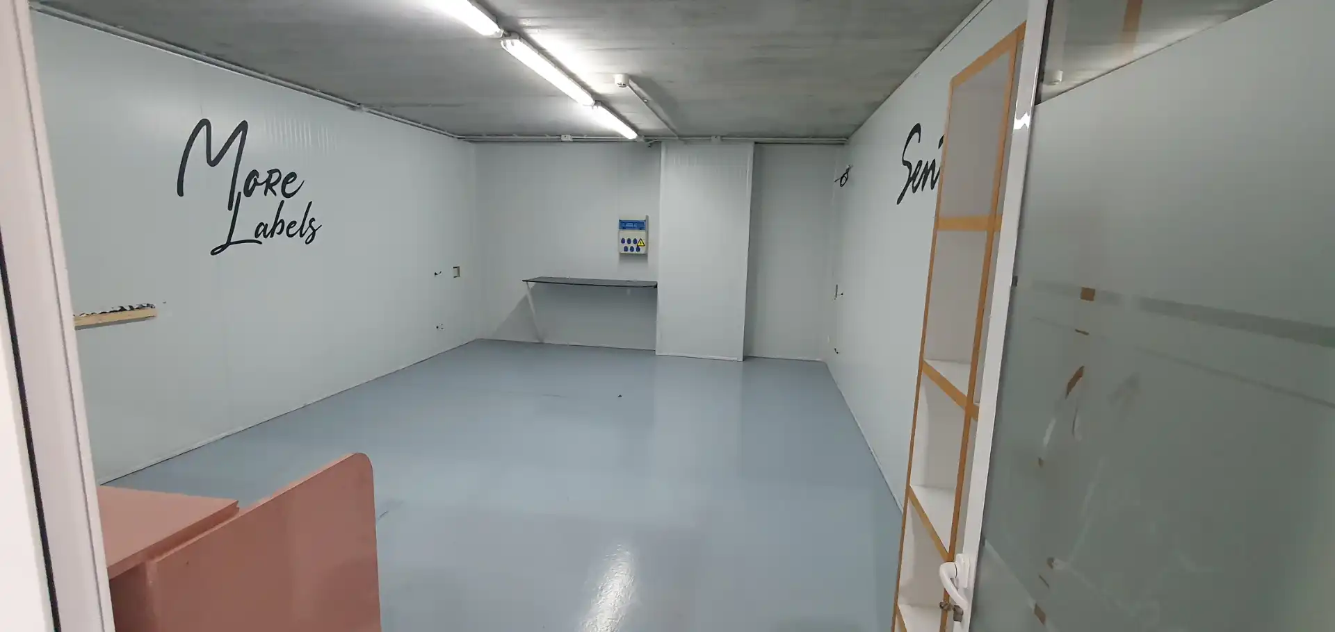 Industrial building to rent in Carrer Ciutat de Sevilla, imagen 3