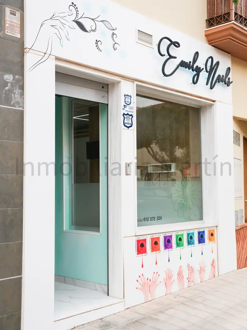 Locale commerciale in vendita a San Isidro - Campohermoso