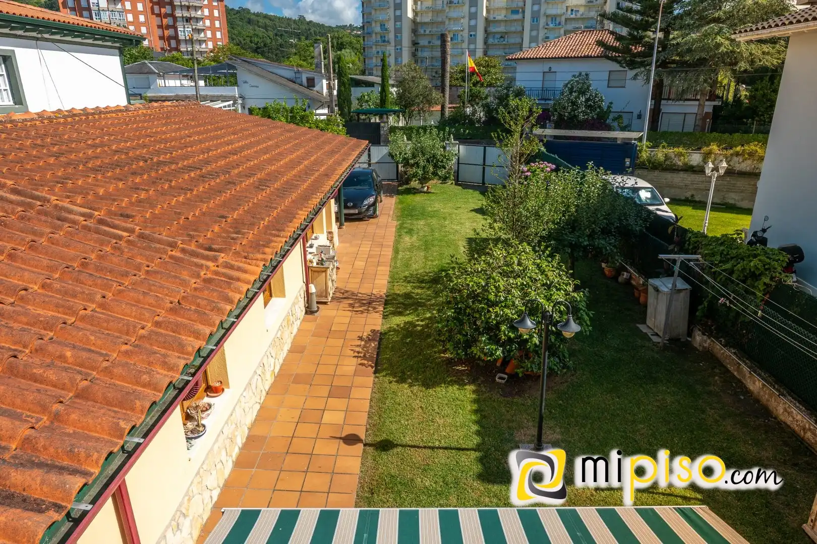 Terraza de Casa o chalet en venta en Laredo con Calefacción y Jardín privado