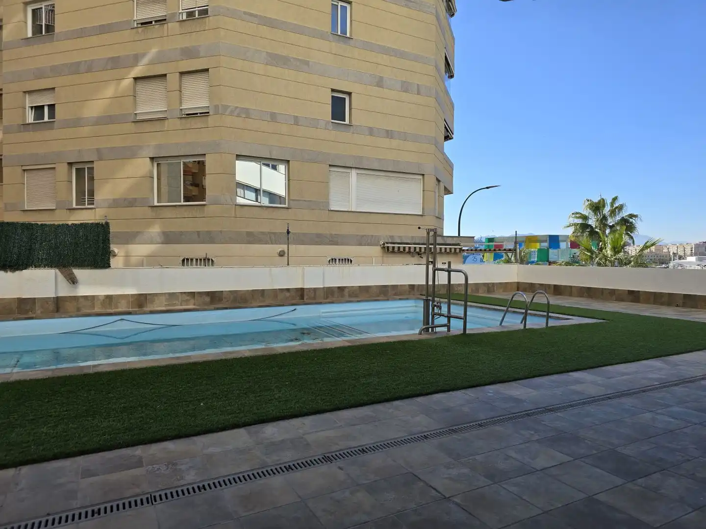 Piscina de Piso en venta en Málaga con Aire acondicionado, Calefacción y Terraza