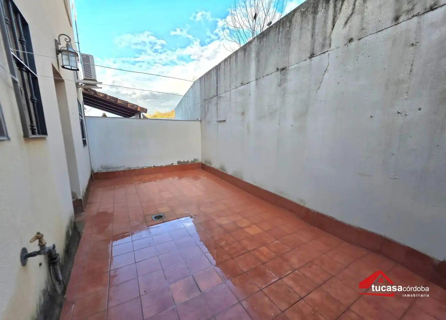 Terrasse von Einfamilien-Reihenhaus zum Verkauf in Guadalcázar mit Klimaanlage und Terrasse