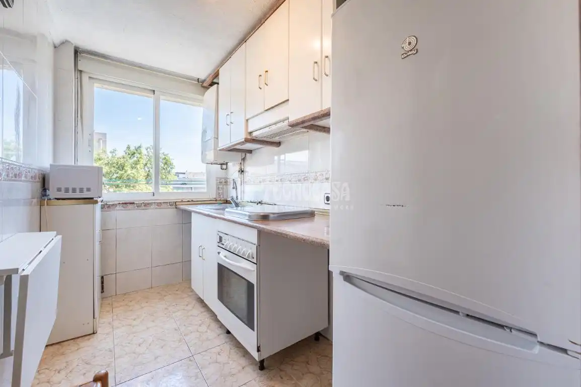 Cocina de Piso en venta en Madrid con Calefacción y Trastero