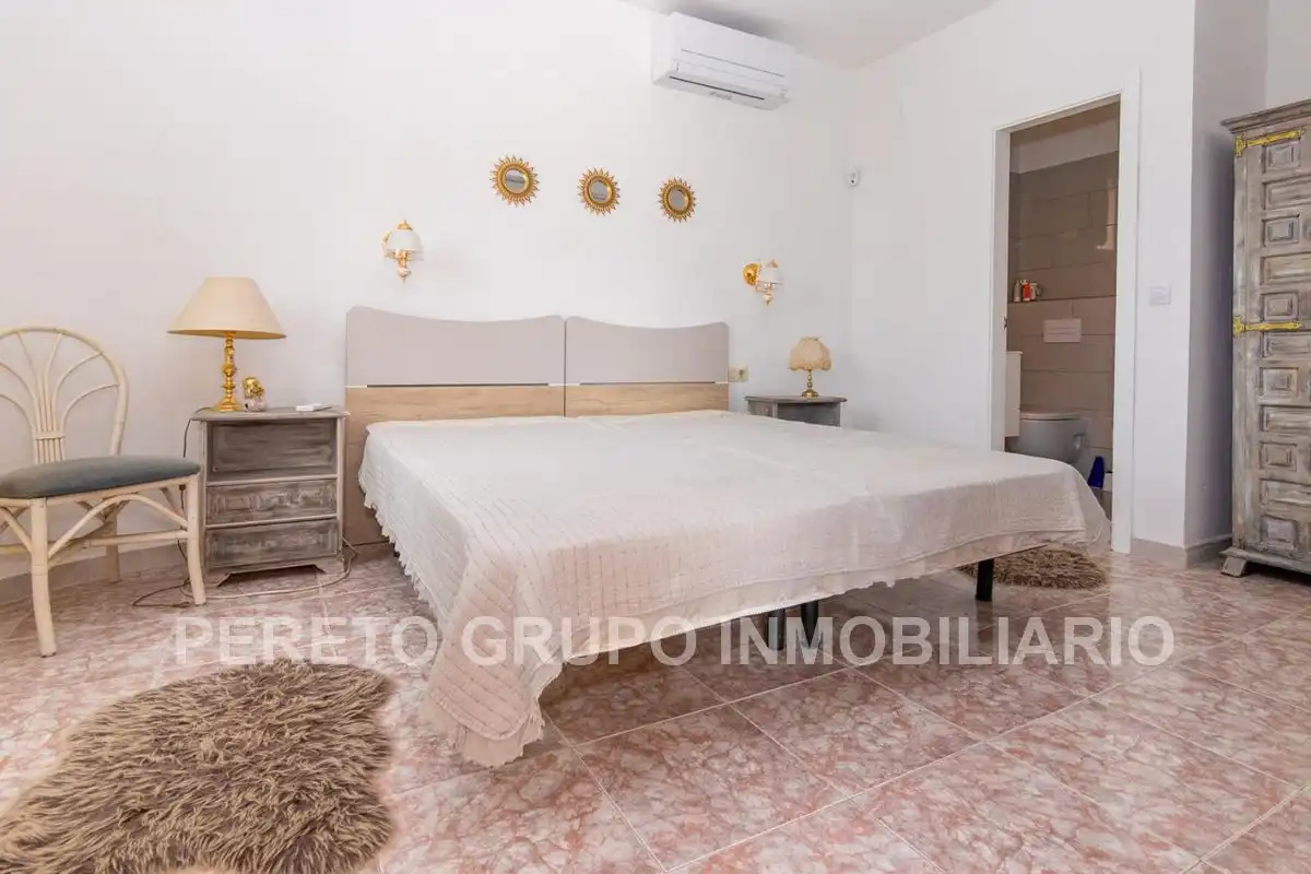 Bedroom of Houses for sale in Dénia  with Air Conditioner, Heating and Private garden