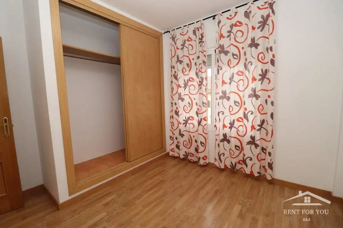 Erdgeschoss zur Miete in Coín