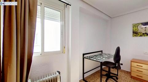 Foto 3 de Pis per a compartir a Zona Cantereria, Valencia