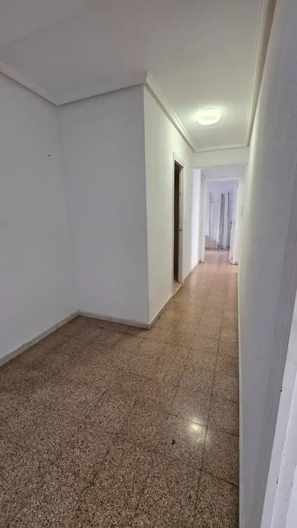 Flat for sale in Sant Josep - Zona Hospital