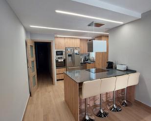 Cuina de Pis en venda en Gandia amb Aire condicionat i Terrassa