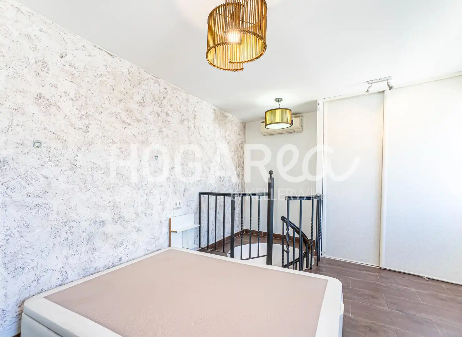 Habitación de Dúplex en venta en Málaga con Aire acondicionado, Calefacción y Terraza