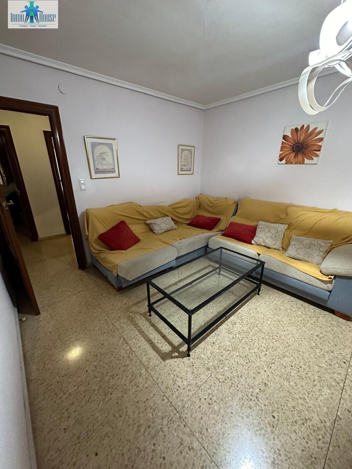 Flat for sale in Hospital