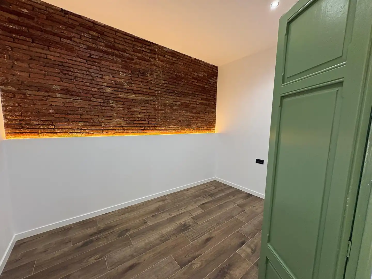 Casa aparellada en venda a Centre - Sant Oleguer, imagen 12