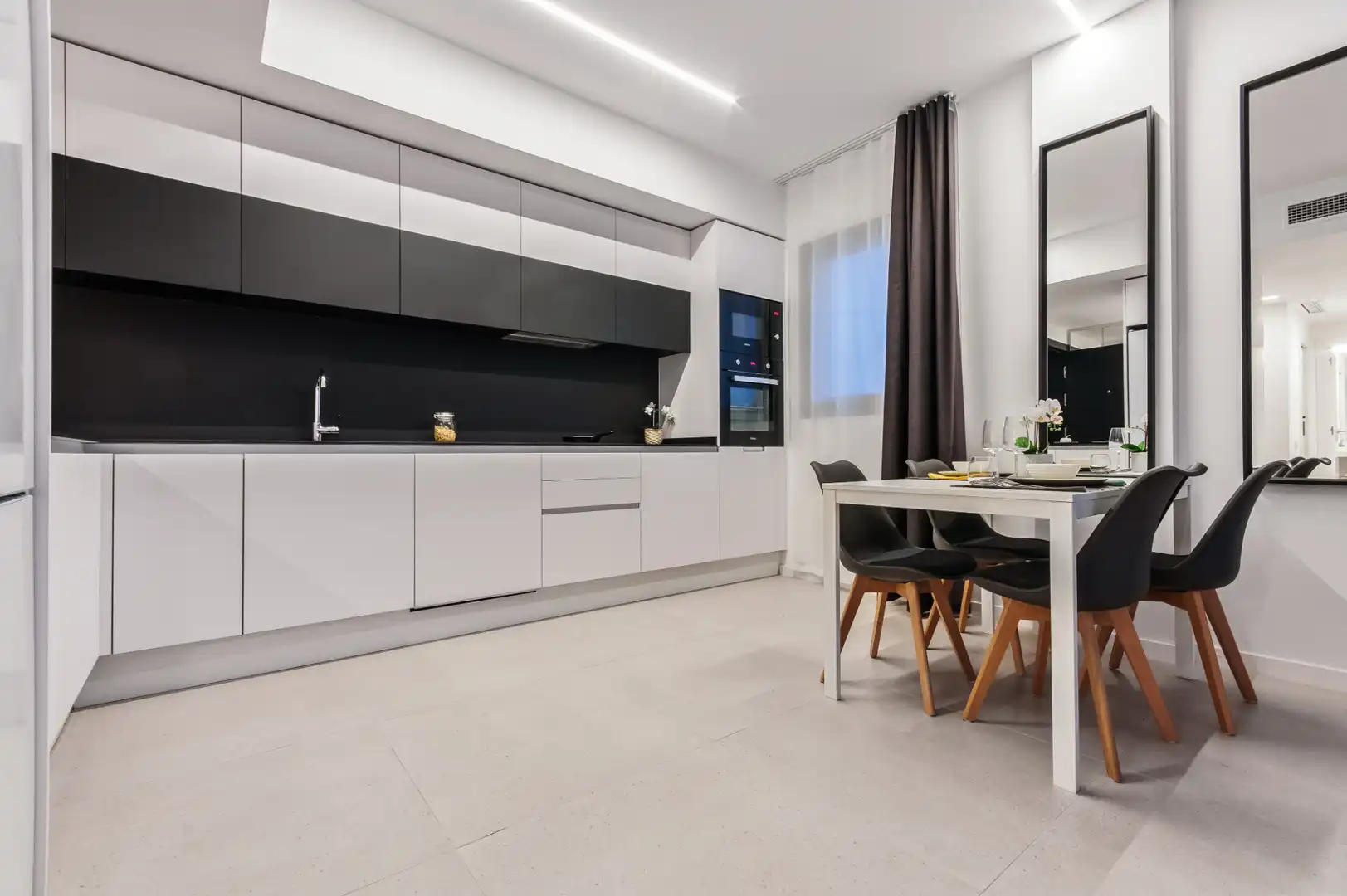 Flat with pool for sale in Carrer Gretel Ammann Martinez 1, imagen 5