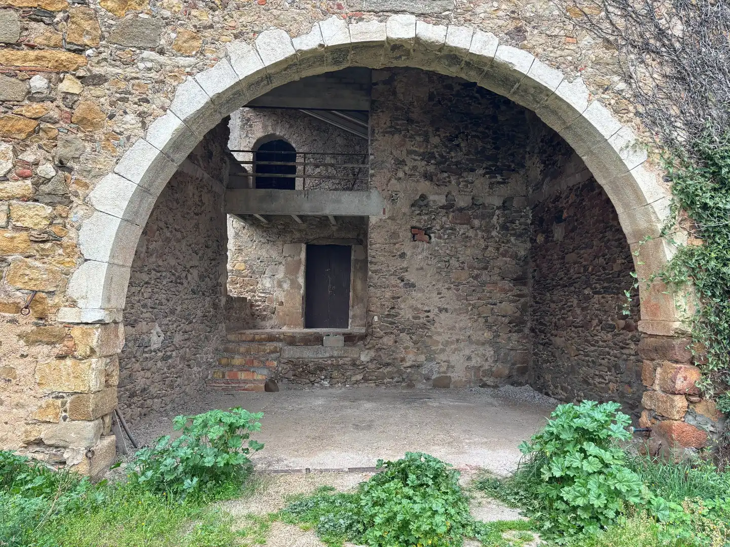 Finca rústica en venda en Juià amb Jardí privat