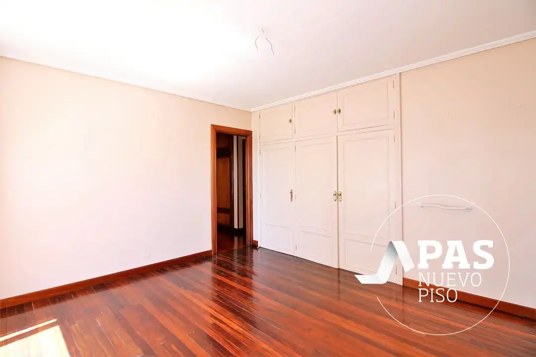 Bedroom of Flat for sale in Santander  with Heating, Private garden and Terrace