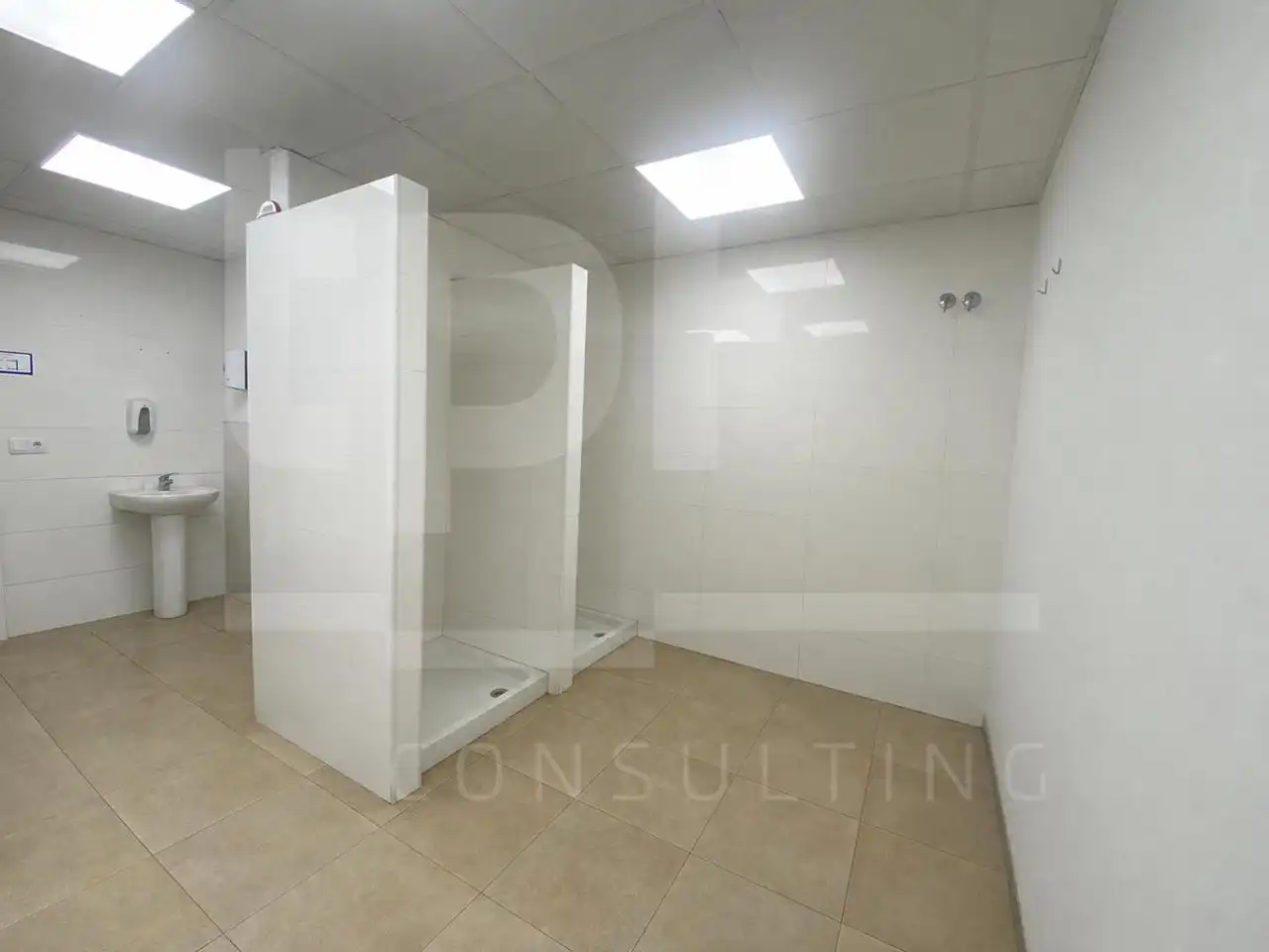 Industrial building to rent in Calle Sector 13, imagen 9