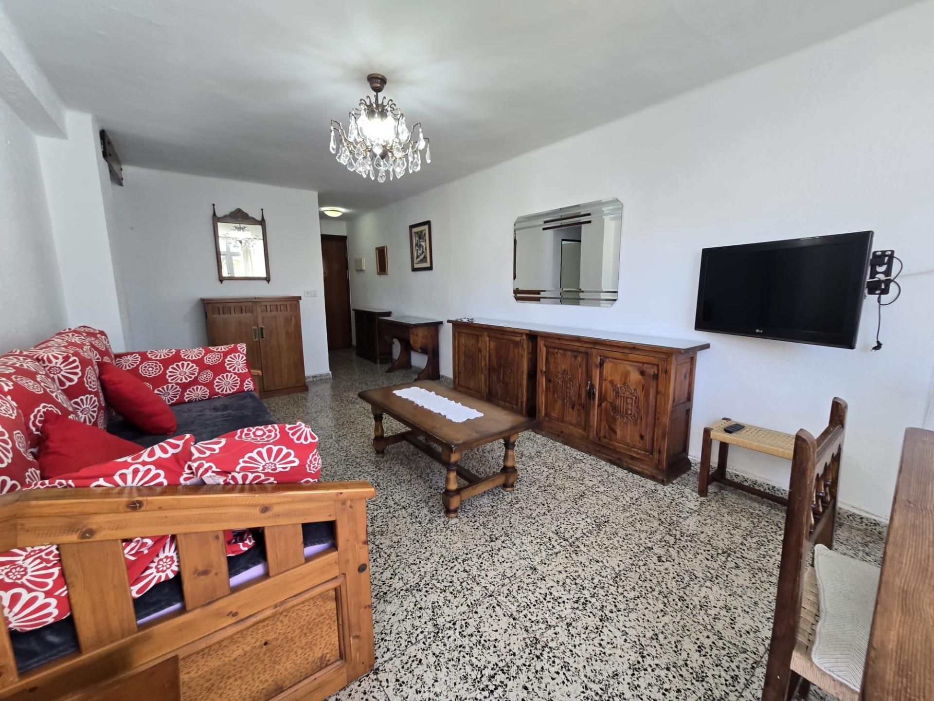 Living room of Flat for sale in Benalmádena  with Terrace and Community pool