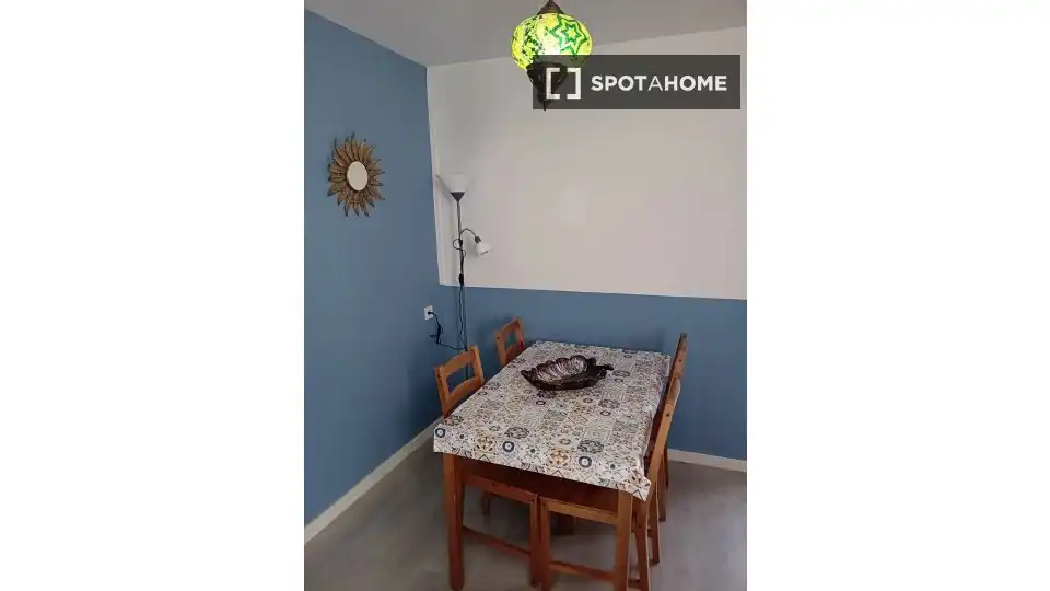 Comedor de Piso de alquiler en Madrid con Aire acondicionado, Calefacción y Amueblado