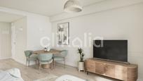 Living room of Flat for sale in  Madrid Capital  with Air Conditioner, Heating and Terrace