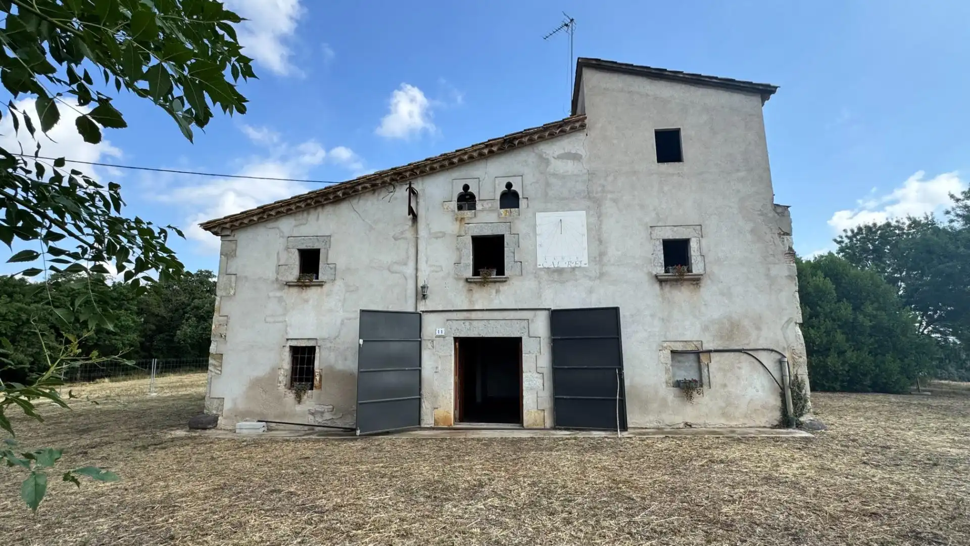 Vista exterior de Finca rústica en venda en Caldes de Malavella amb Calefacció i Jardí privat