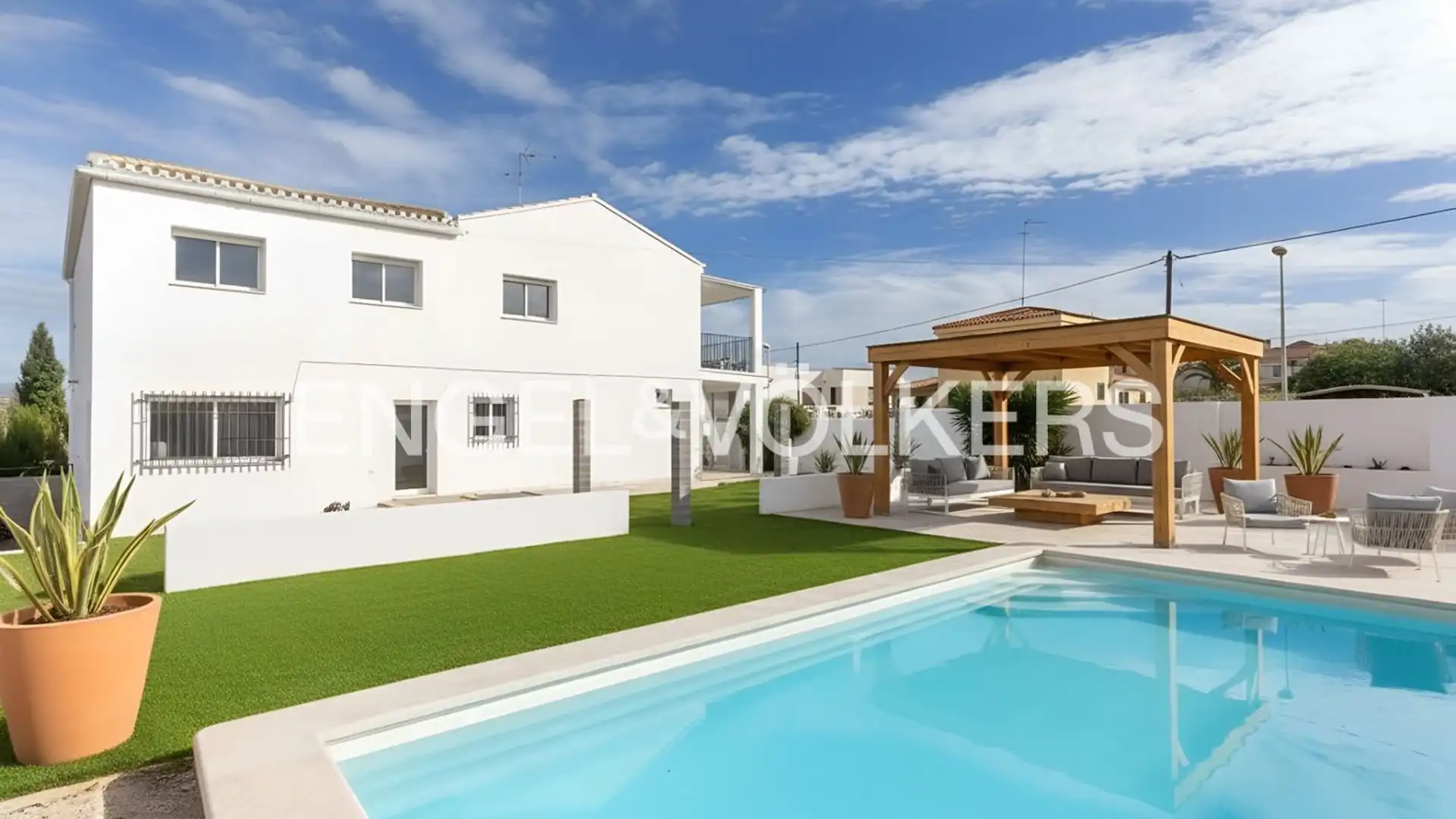 Piscina de Casa o chalet en venta en L'Eliana con Aire acondicionado, Calefacción y Terraza