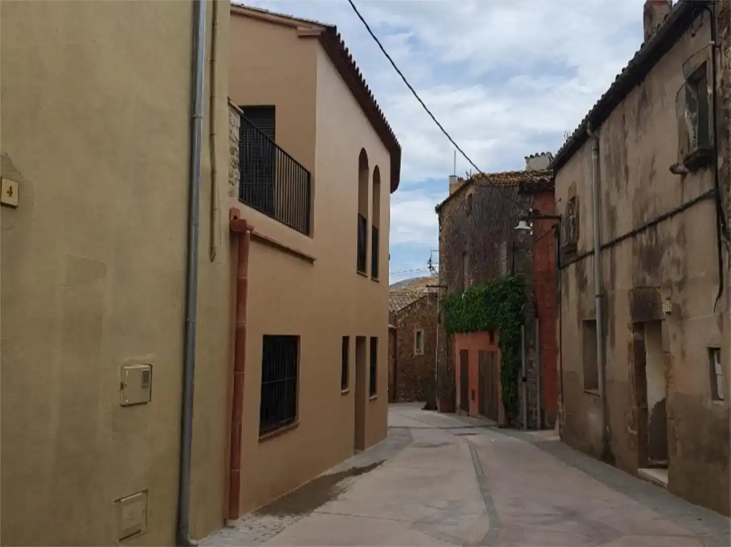 Vista exterior de Casa adosada en venda en Gualta amb Aire condicionat, Traster i Piscina