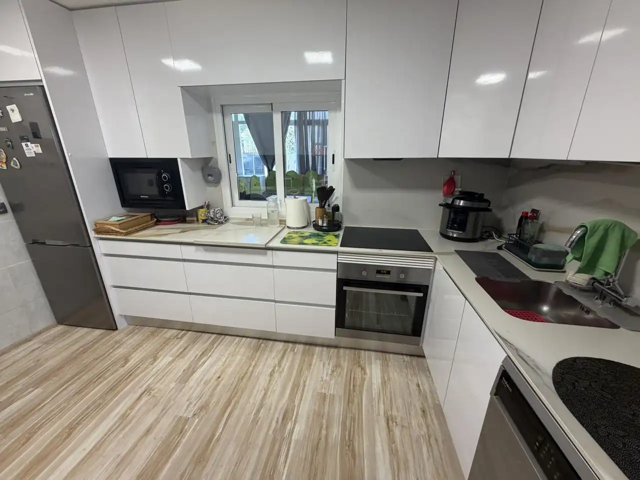 Cocina de Casa o chalet en venta en Fuensalida con Aire acondicionado, Calefacción y Jardín privado