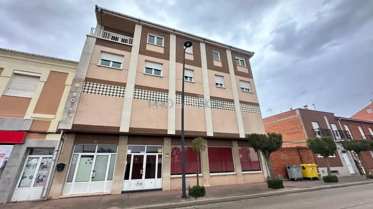 Local comercial en venda a Avenida Puente de Hierro, imagen 6