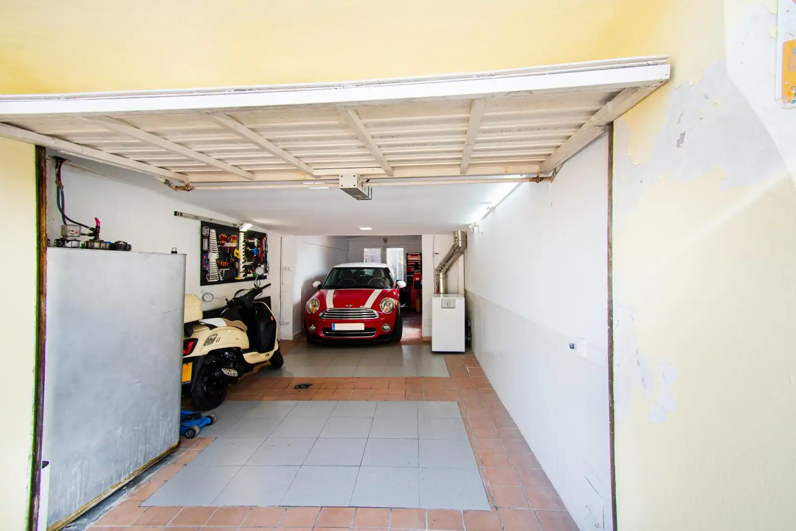 Parking of Houses for sale in Calvià  with Air Conditioner, Heating and Private garden