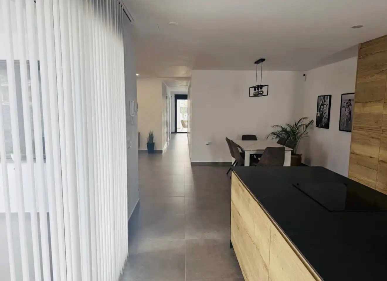 Cuina de Casa o xalet en venda en Oliva amb Aire condicionat, Calefacció i Jardí privat