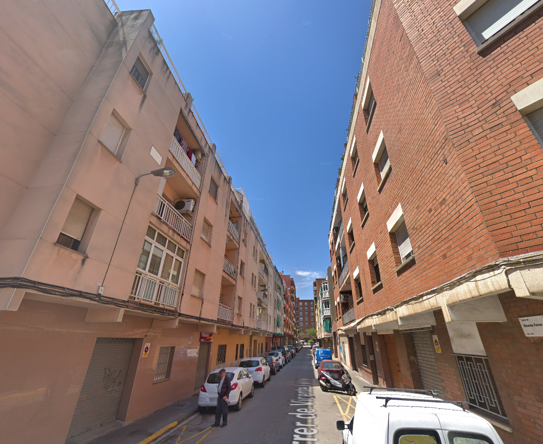 Vista exterior de Pis en venda en El Prat de Llobregat
