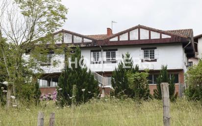 Exterior view of House or chalet for sale in Zumaia  with Private garden, Terrace and Storage room