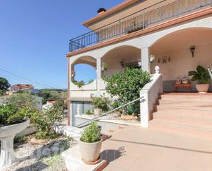 Vista exterior de Casa o xalet en venda en Piera amb Aire condicionat, Terrassa i Piscina