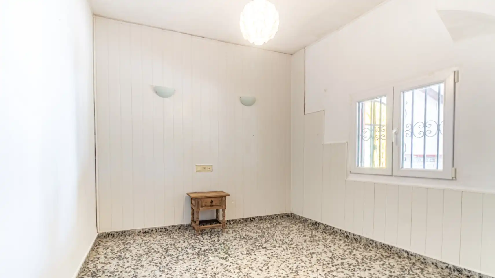 Haus oder Chalet zum Verkauf in Dénia mit Privatgarten, Terrasse und Abstellraum