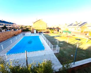 Swimming pool of Single-family semi-detached to rent in Arroyomolinos (Madrid)  with Heating, Private garden and Terrace