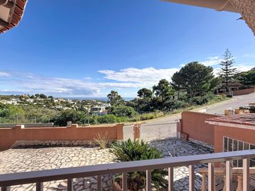 Chalet con piscina en venta en Cumbre del Sol