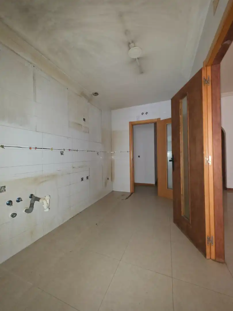 Cuina de Pis en venda en Parla amb Terrassa, Traster i Piscina comunitària