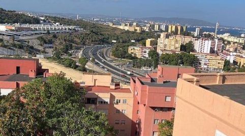 Foto 5 de Piso de alquiler en San Bernabé, Algeciras