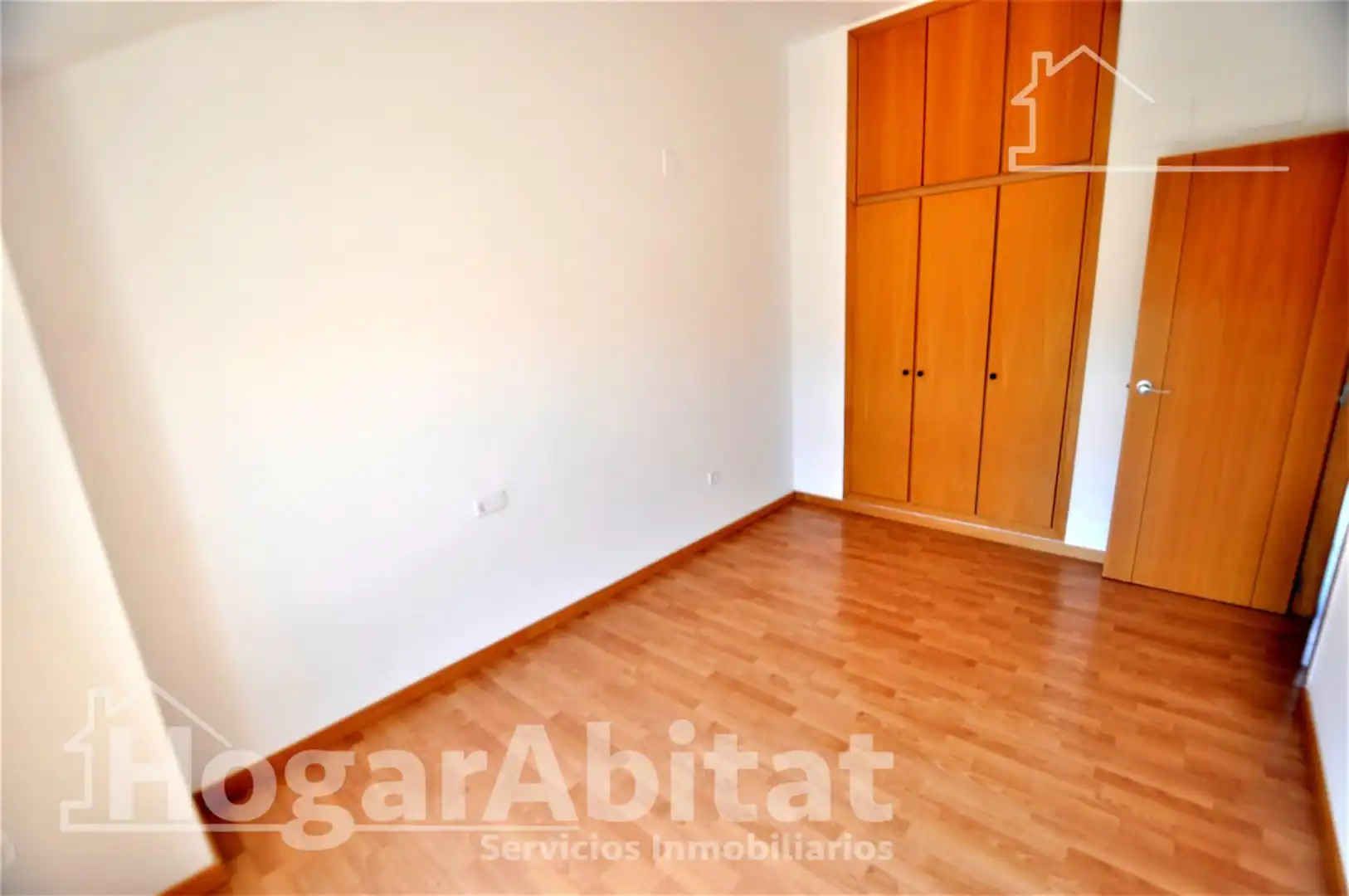 Habitación de Ático en venta en El Puig de Santa Maria con Aire acondicionado, Calefacción y Parquet