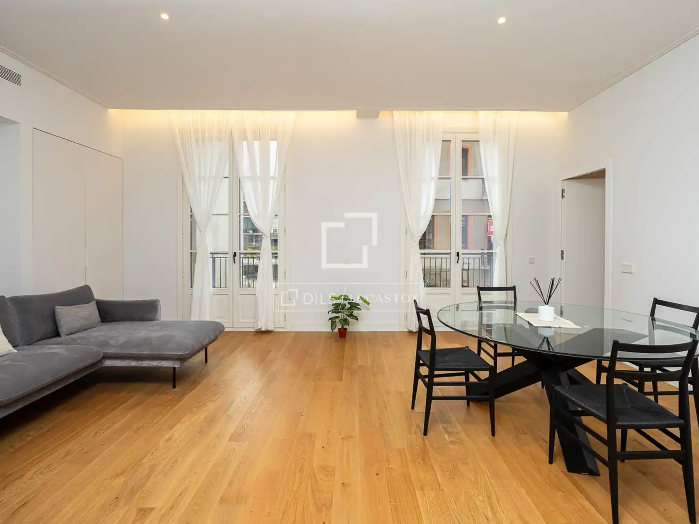 Sala de estar de Piso de alquiler en Girona con Aire acondicionado, Calefacción y Parquet