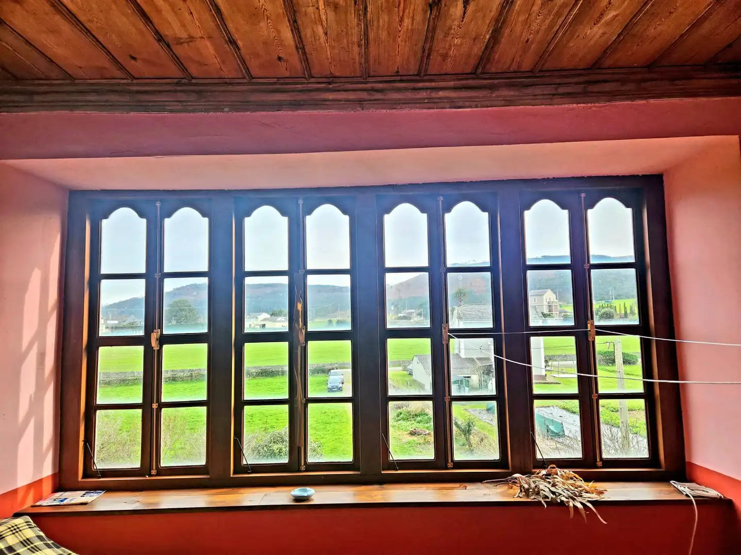 Country house zum Verkauf in Coaña mit Privatgarten, Abstellraum und Balkon