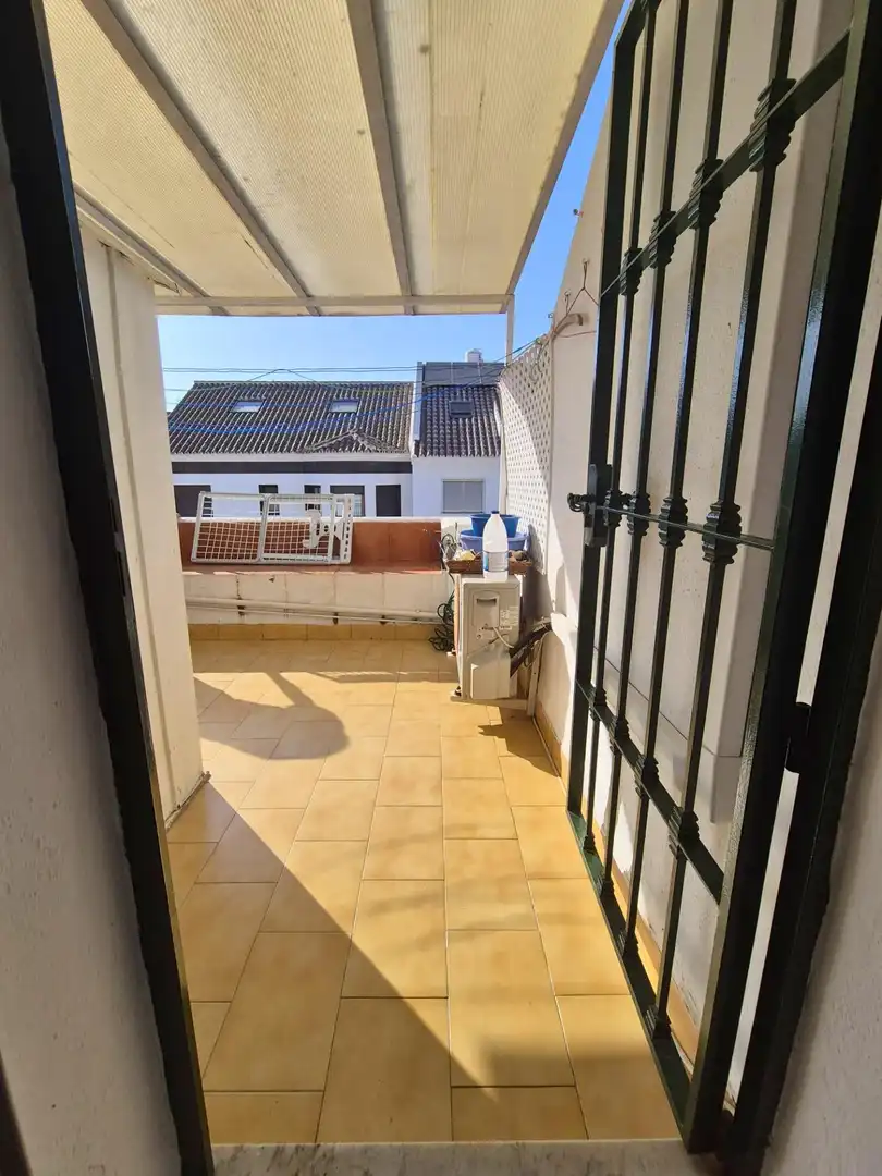Terrassa de Casa adosada en venda en Fuengirola amb Aire condicionat, Jardí privat i Terrassa