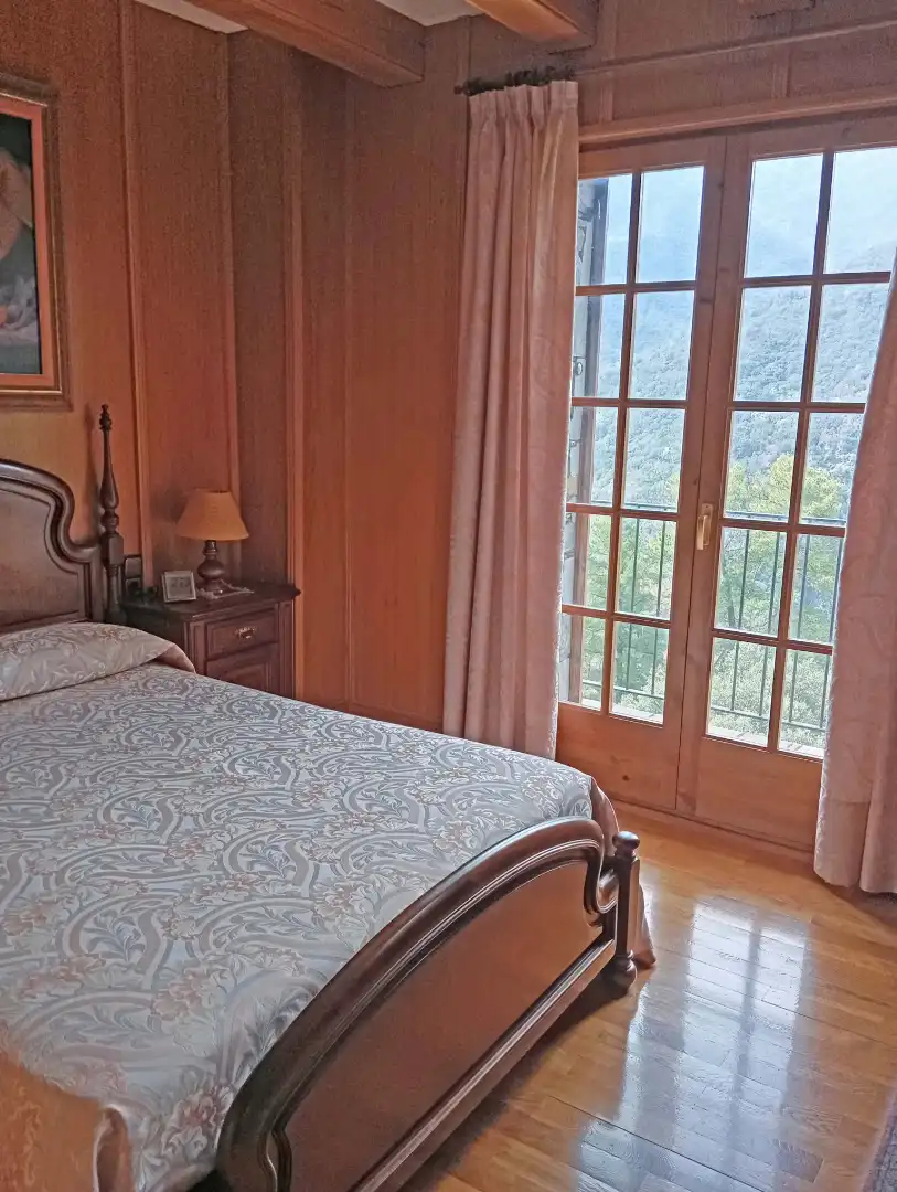 Schlafzimmer von Einfamilien-Reihenhaus zum Verkauf in Montseny mit Heizung, Parkett und Terrasse