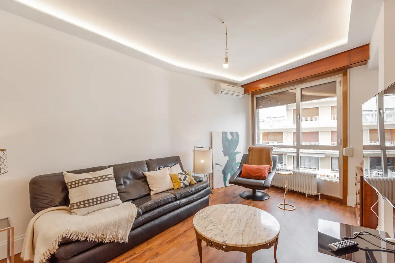 Sala de estar de Piso de alquiler en  Pamplona / Iruña con Aire acondicionado, Calefacción y Terraza