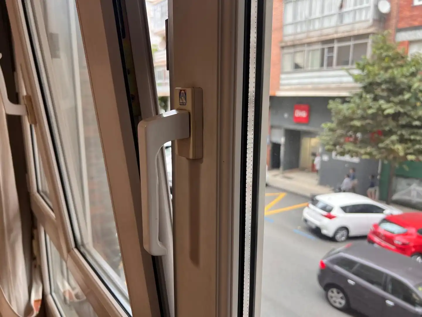 Vista exterior de Pis en venda en Gijón  amb Calefacció, Terrassa i Piscina