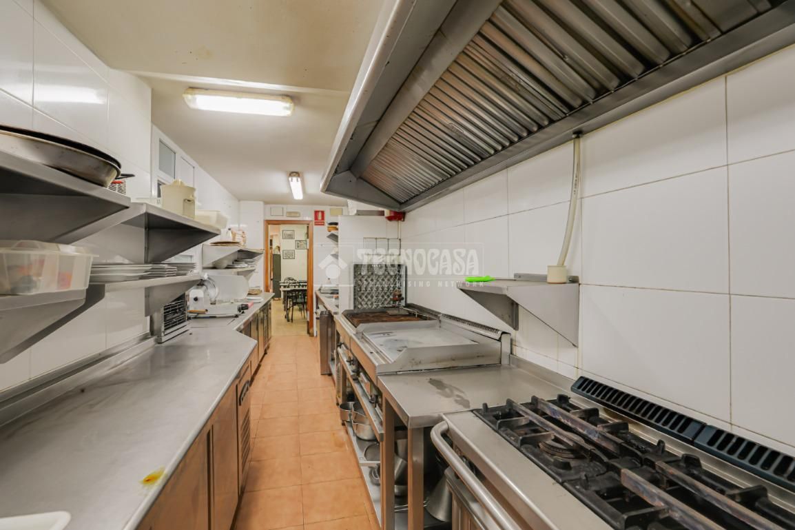Kitchen of Premises for sale in Rubí  with Air Conditioner and Alarm